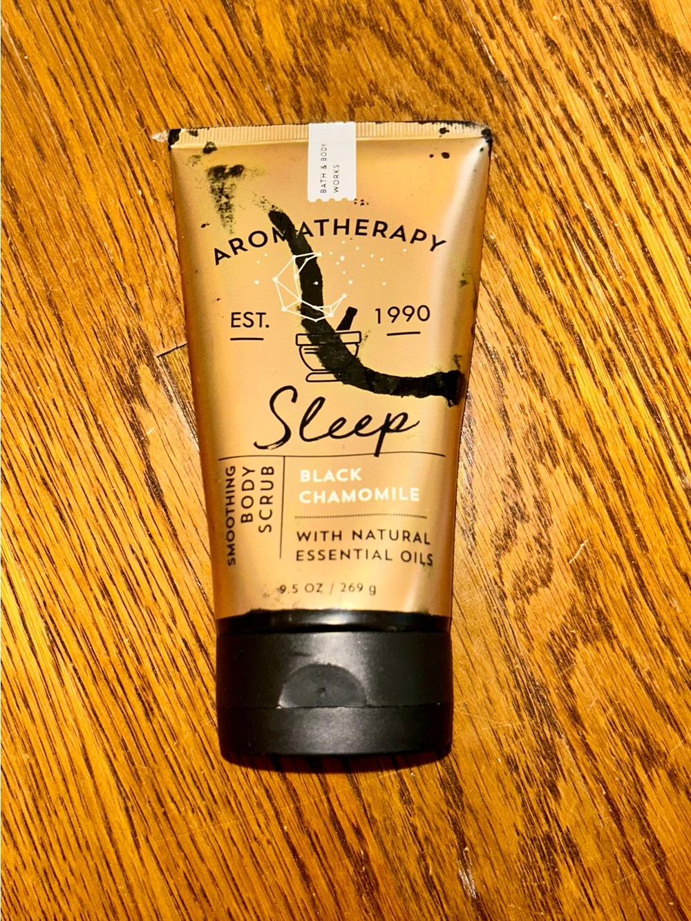 Bath & Body Works Aromatherapy black chamomile body scru
